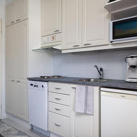 Pikkuriikkinen Yksioe Kaikilla Herkuilla Levin Keskustassa Esterno foto